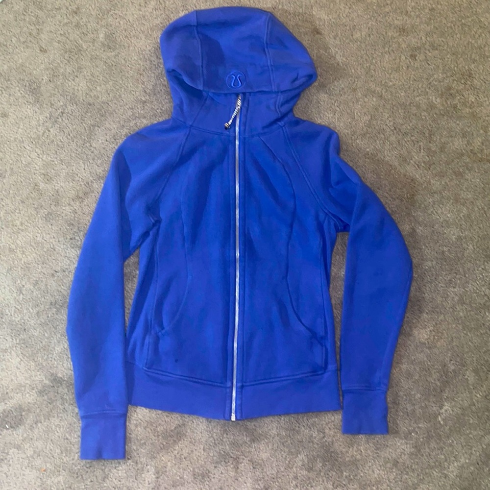 LuluLemon zip up hoodie women’s size 6 great condition